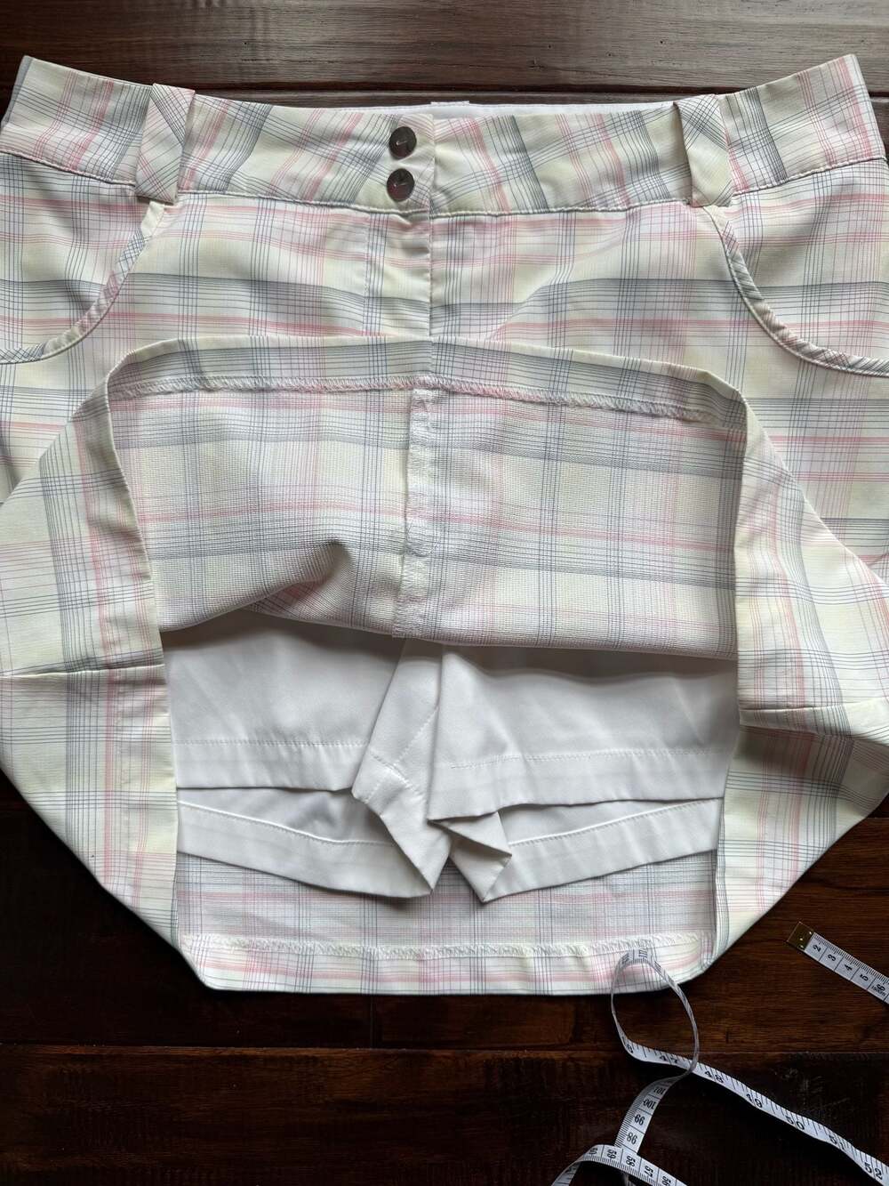 Nike Golf Women's Plaid Dri-FIT Skort in White and Pink - Picture 7 of 9